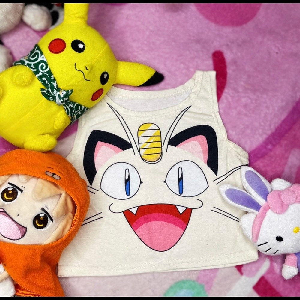 Meowth Pokémon crop top!
